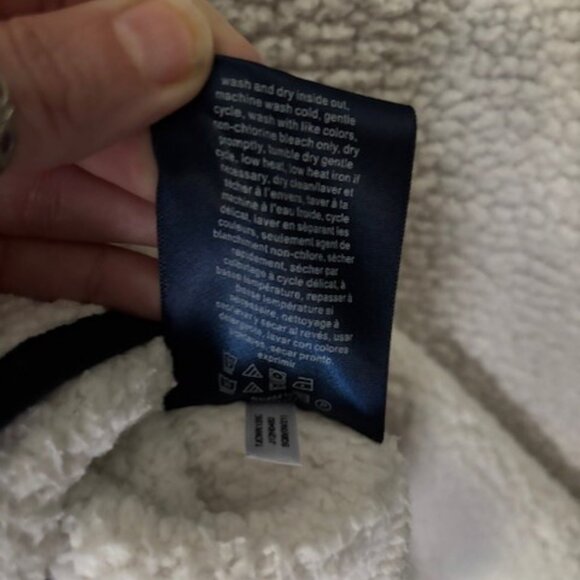 Tommy Hilfiger XL White Sherpa Fleece Pullover Athleisure Warm Preppy Sport Logo - Picture 10 of 10